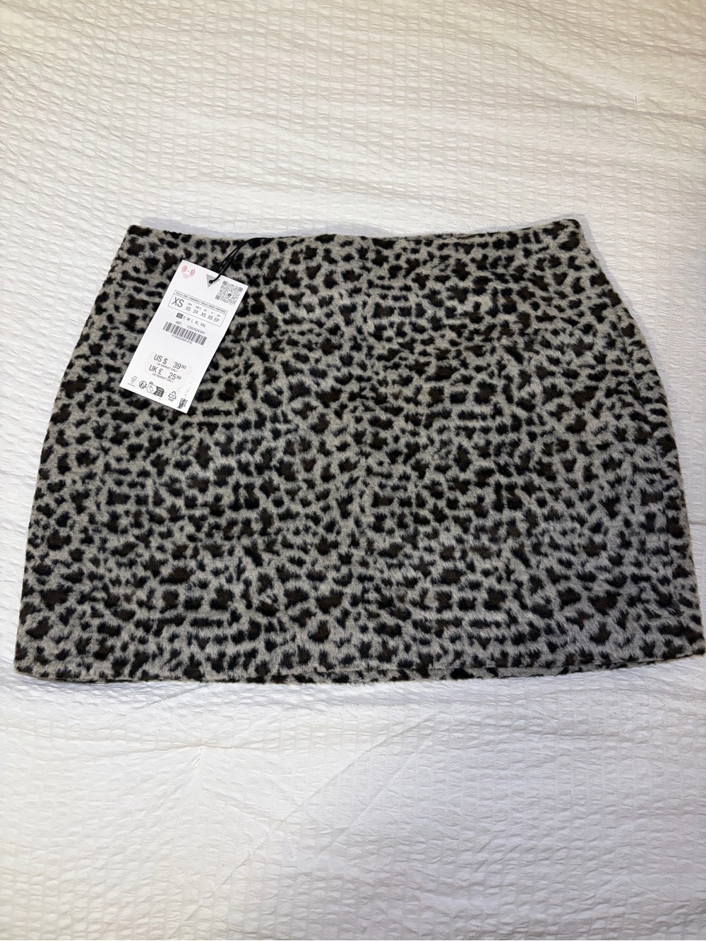 Zara Leopard Print Mini Skirt in Black and Gray